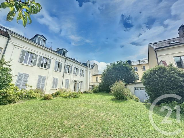 Maison à louer - 9 pièces - 195,10 m2 - Versailles - 78 - ILE-DE-FRANCE