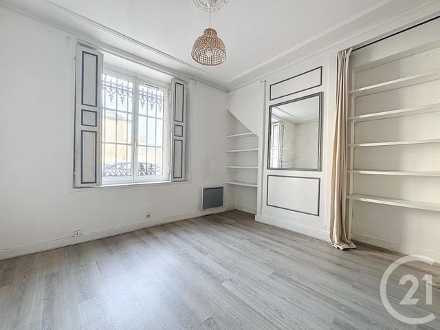 Appartement F1 à vendre - 1 pièce - 25,57 m2 - Versailles - 78 - ILE-DE-FRANCE